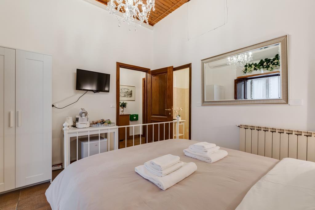Lulu House Bed and Breakfast Rom Værelse billede